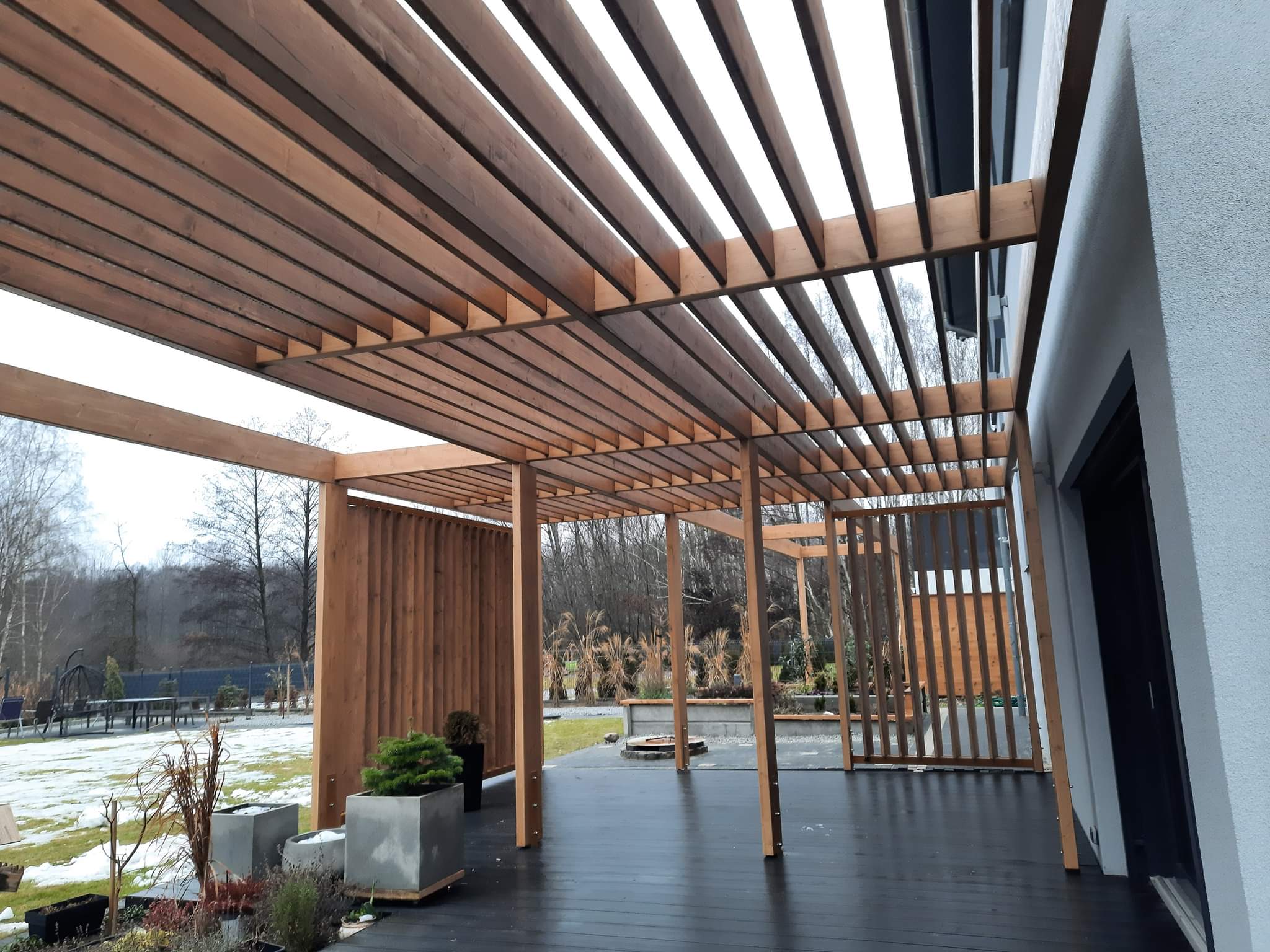 Zabezpieczenie konstrukcji drewnianej tarasu